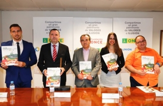 Foto de la presentación de la Memoria