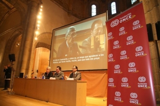 Foto de la mesa de inauguración