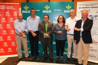 Foto tras la presentación