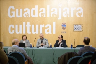 Foto de la mesa inaugural