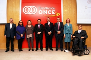 Foto del nuevo equipo directivo de Fundación ONCE