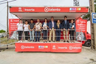 Foto de familia en la presentación